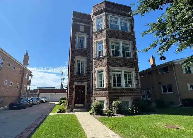 Property at 4827 Elm St Unit 2, Skokie, IL, 60077, 3 beds, 1.5 baths, [object Object]
