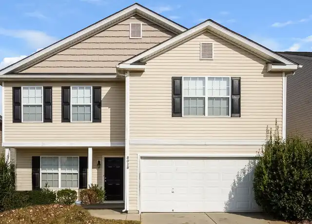 Property at 5015 Patricia Ann Ln, Charlotte, NC, 28269, 3 beds, 2 baths, [object Object]