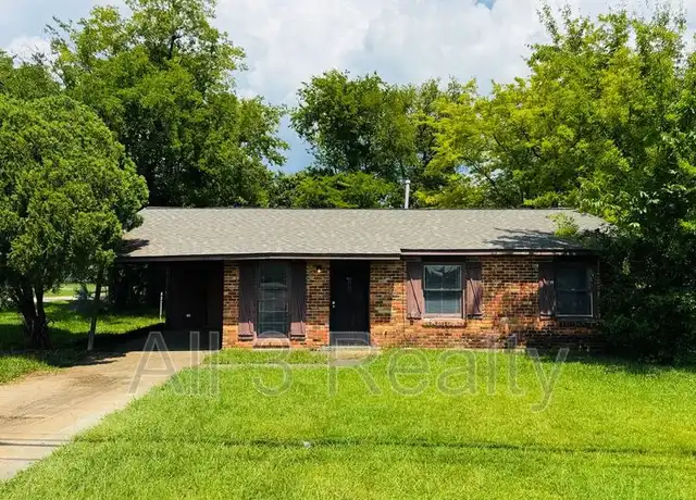 Property at 5001 Mobile Hwy, Montgomery, AL, 36108, 3 beds, 1.5 baths, [object Object]