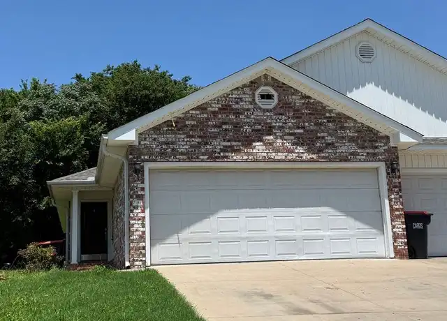 Property at 719 McKibben St Unit A, Van Buren, AR, 72956, 3 beds, 2 baths, [object Object]