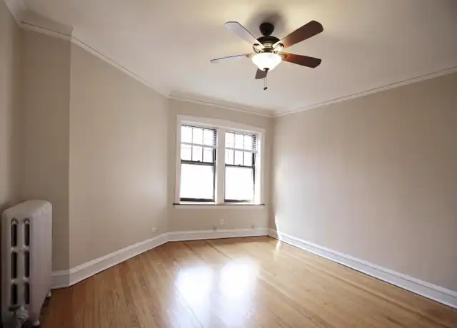 Property at 7707 N Sheridan Rd Unit 2P, Chicago, IL, 60626, 1 bed, 1 bath, [object Object]