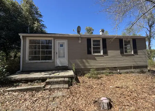 Property at 117 Kenmont St, Aiken, SC, 29801, 3 beds, 1 bath, [object Object]