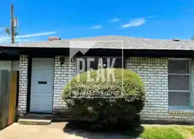 Property at 3605b Hazel St, Texarkana, TX, 75503, 3 beds, 2 baths, [object Object]