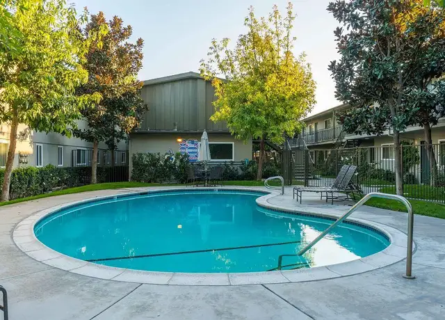 Photo of 9060 Imperial Hwy, Downey, CA 90242