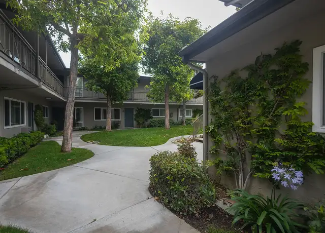 Photo of 9060 Imperial Hwy, Downey, CA 90242