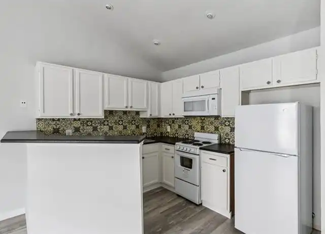 Property at 6108 Abrams Rd #329, Dallas, TX, 75231, 1 bed, 1 bath, [object Object]