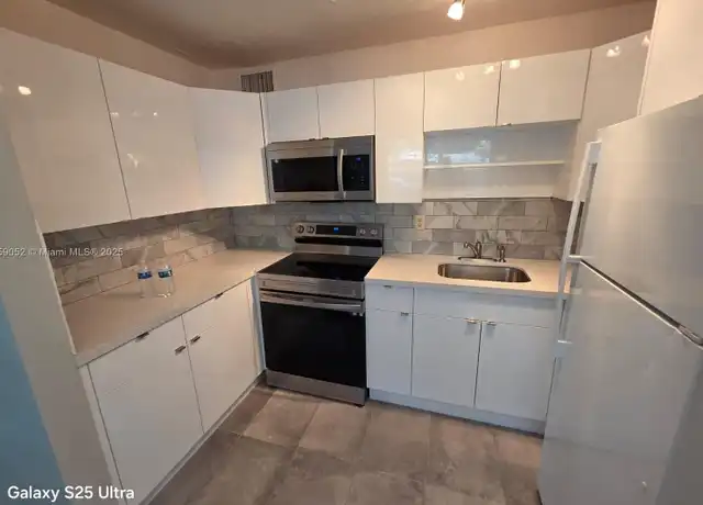 Property at 4732 SW 33rd Ave #104, Fort Lauderdale, FL, 33312, 2 beds, 1 bath, [object Object]
