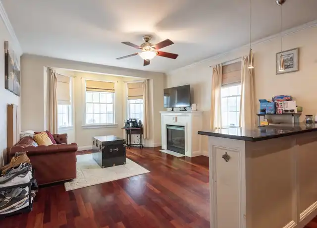 Property at 34-36 H St Unit 1L, South Boston, MA, 02127, 3 beds, 1.5 baths, [object Object]