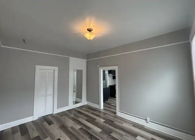 Property at 100 E Tarpon Ave Unit 12, Tarpon Springs, FL, 34689, 0 beds, 1 bath, [object Object]