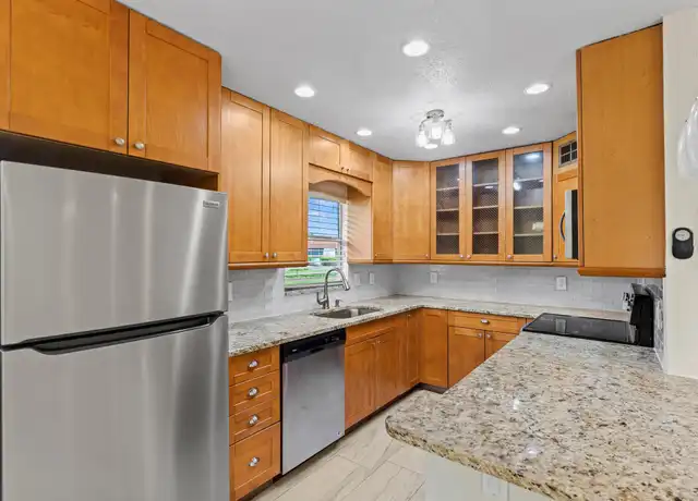 Property at 117 Waterford E, Delray Beach, FL, 33446, 2 beds, 2 baths, [object Object]