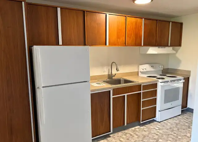 Property at 5202 112th St SW Unit 06, Tacoma, WA, 98499, 1 bed, 1 bath, [object Object]