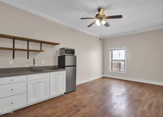 Property at 5753 W Glendale Ave Unit 206, Glendale, AZ, 85301, 0 beds, 1 bath, [object Object]