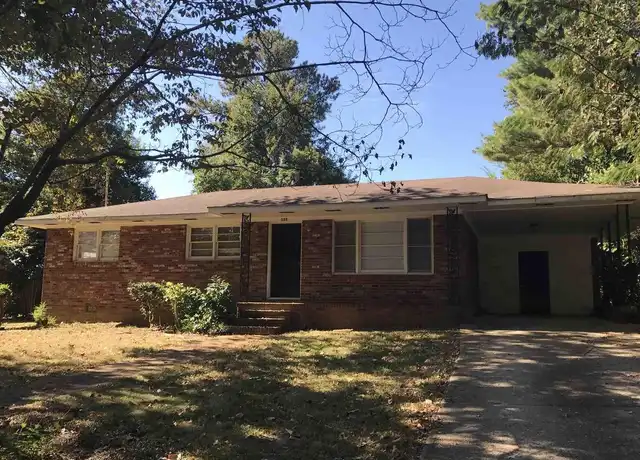 Property at 133 Pineview Dr, Athens, GA, 30606, 3 beds, 1.5 baths, [object Object]