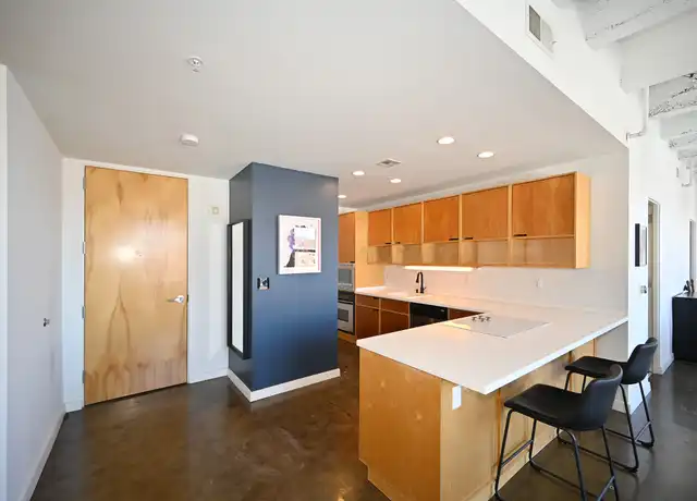 Property at 21 W 10th St Unit 1, Kansas City, MO, 64105, 1 bed, 1 bath, [object Object]