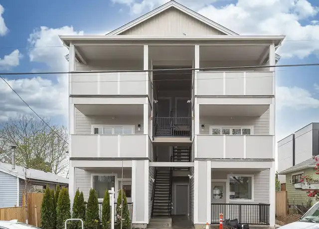 Property at grand2 - 6822 NE Grand Ave, Portland, OR, 97211, 2 beds, 2 baths, [object Object]