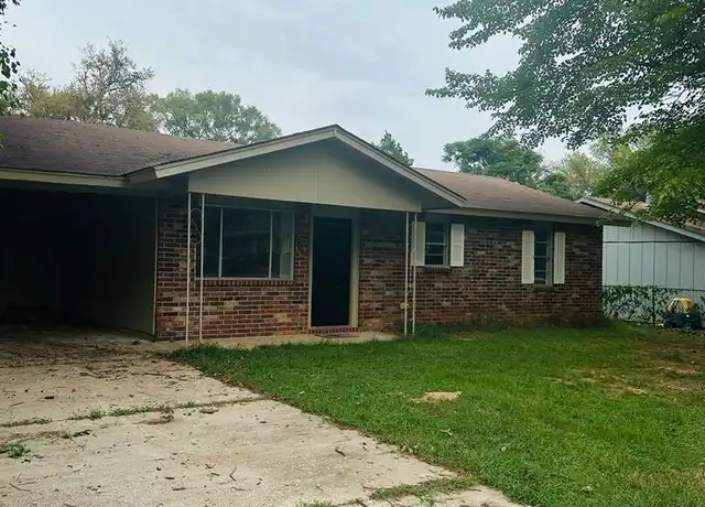 Property at 1006 P St, Barling, AR, 72923, 2 beds, 1 bath, [object Object]