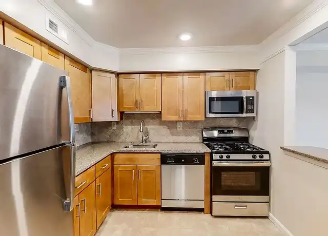 Property at Newtown Place - 101 Cambridge Ln, Newtown, PA, 18940, 2 beds, 1-2 bath, [object Object]