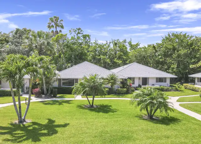 Property at 825 Club Dr, Palm Beach Gardens, FL, 33418, 2 beds, 2 baths, [object Object]