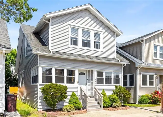 Property at 127 N Princeton Ave, Ventnor City, NJ, 08406, 5 beds, 2 baths, [object Object]