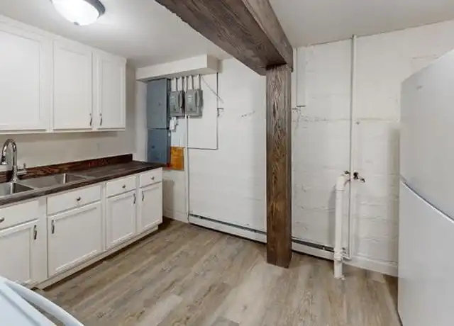Property at 120 W Thayer Ave Unit 1, Bismarck, ND, 58501, 2 beds, 1 bath, [object Object]
