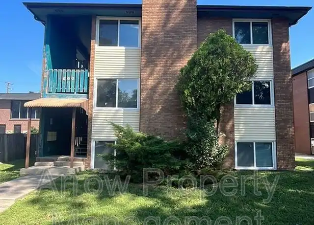 Property at 660 S 20th St Unit 1, Lincoln, NE, 68510, 2 beds, 1 bath, [object Object]
