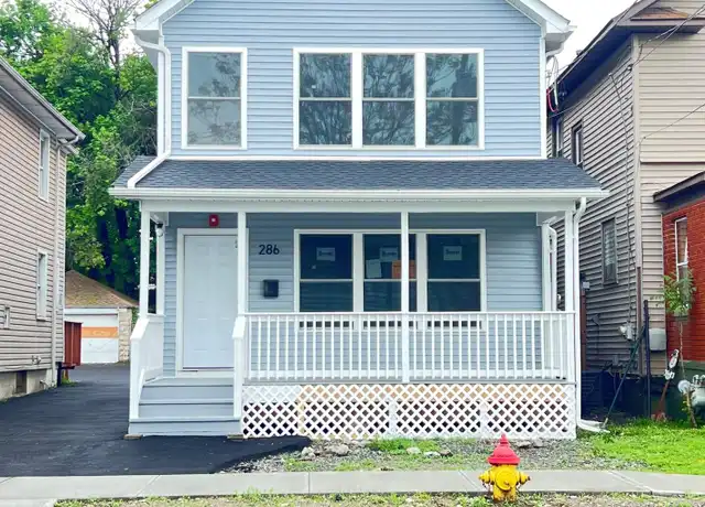 Property at 286 S William St Unit 2, Newburgh, NY, 12550, 3 beds, 1 bath, [object Object]