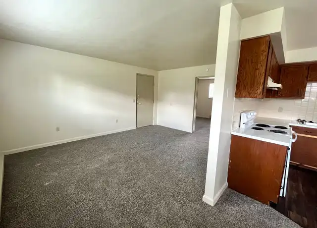 Property at 25 Village Dr Unit 25-2, Cape Girardeau, MO, 63701, 1 bed, 1 bath, [object Object]