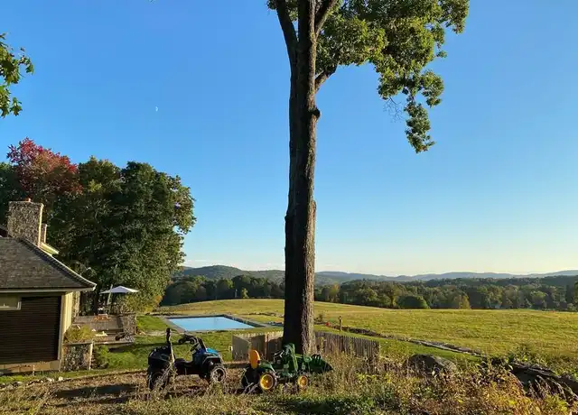 Property at 121 Quaker Hill Rd, Pawling, NY, 12564, 4 beds, 3.5 baths, [object Object]