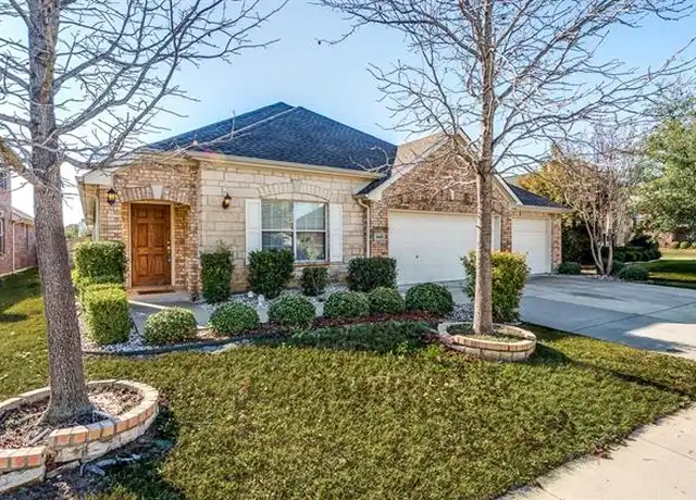 Property at 5448 Lavaca Rd, Grand Prairie, TX, 75052, 4 beds, 2 baths, [object Object]