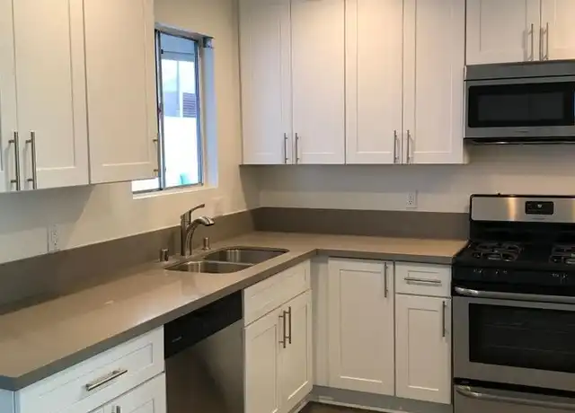 Property at 13535 Moorpark St Unit 14, Sherman Oaks, CA, 91423, 1 bed, 1 bath, [object Object]