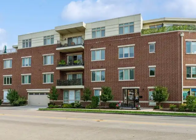 Property at 1212 Vine Ave Unit 2A, Park Ridge, IL, 60068, 2 beds, 2 baths, [object Object]