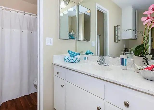 Photo of 2300 E Tahquitz Canyon Way, Palm Springs, CA 92262