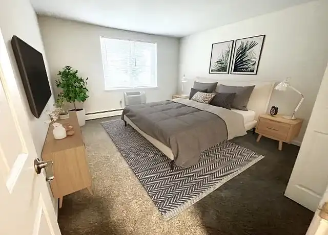 Property at 711 Farmington Ave, West Hartford, CT, 06119, 1-2 bed, 1-1.5 bath, [object Object]