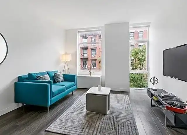 Property at 185 Avenue B Unit 2E, New York, NY, 10009, 1 bed, 1 bath, [object Object]