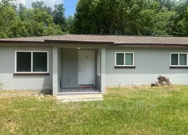 Property at 1137 NE 9th Ave, Ocala, FL, 34470, 2 beds, 1 bath, [object Object]