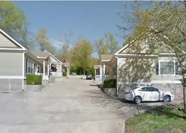 Property at 230 N Olive Ave, Fayetteville, AR, 72701, 4 beds, 2 baths, [object Object]