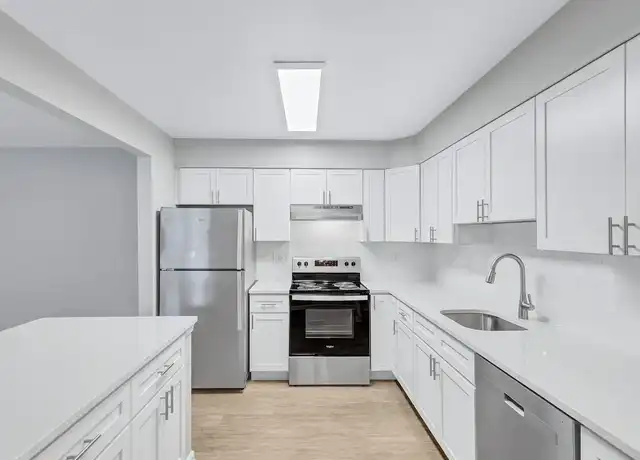 Property at Columbia Glade - 5029 Columbia Rd, Columbia, MD, 21044, 1-2 bed, 1-2 bath, [object Object]