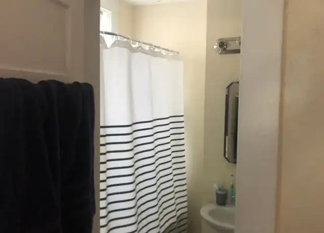Property at 2712 Grove Ave Unit 2, Richmond, VA, 23220, 1 bed, 1 bath, [object Object]