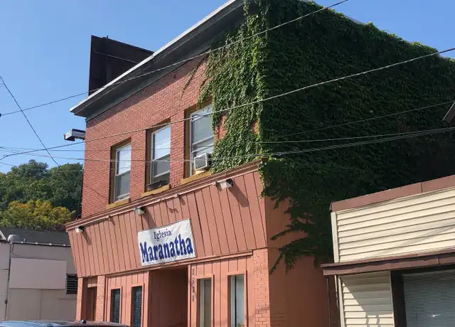 Property at 1211 Bridge St NW Apt 2F, Grand Rapids, MI, 49504, 1 bed, 1 bath, [object Object]