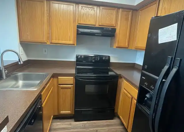 Property at 708 Executive Center Dr #25, West Palm Beach, FL, 33401, 1 bed, 1 bath, [object Object]