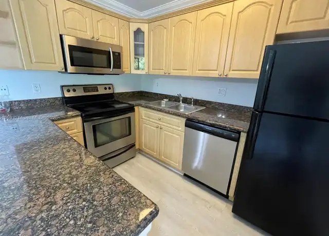 Property at 1401 NE 53rd St #208, Fort Lauderdale, FL, 33334, 1 bed, 1 bath, [object Object]
