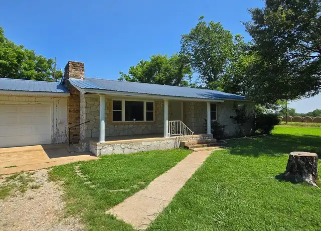 Property at 575 Two Mile Creek Rd, Newark, AR, 72562, 3 beds, 1 bath, [object Object]