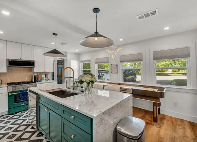Property at 701 Harris Ave Unit 3309, Austin, TX, 78705, 6 beds, 3 baths, [object Object]