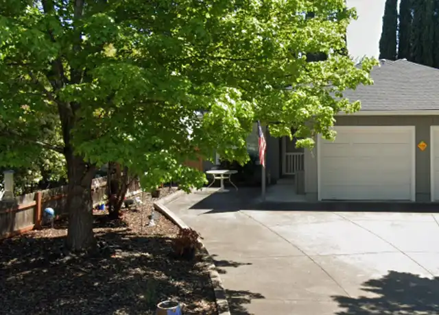 Property at 2946 Stacie Way Unit 2946 Stacie Way***, Medford, OR, 97504, 2 beds, 2 baths, [object Object]
