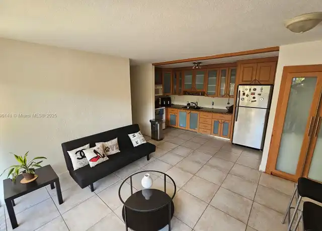 Property at 4550 NW 79th Ave Unit 1B, Doral, FL, 33166, 2 beds, 1 bath, [object Object]