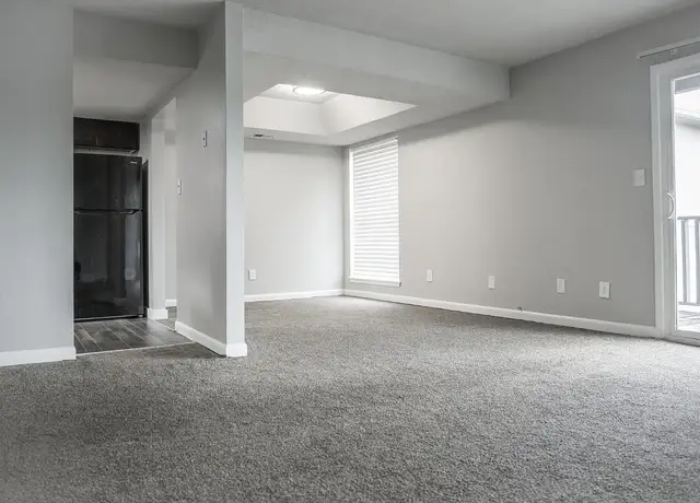 Photo of 7716 Sunrise Cir, Birmingham, AL 35210