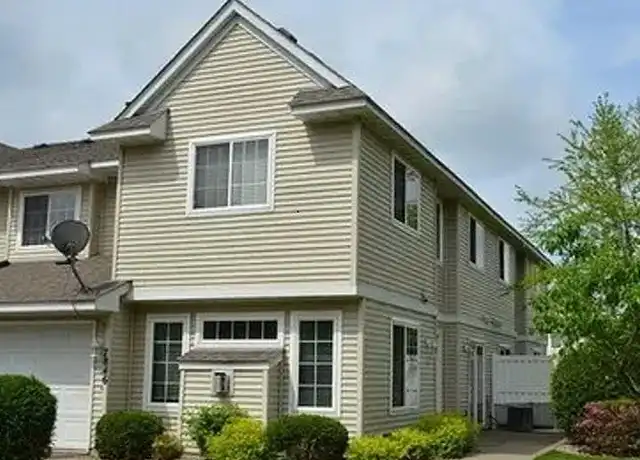 Property at 7845 Autumn Ridge Ave, Chanhassen, MN, 55317, 2 beds, 2 baths, [object Object]