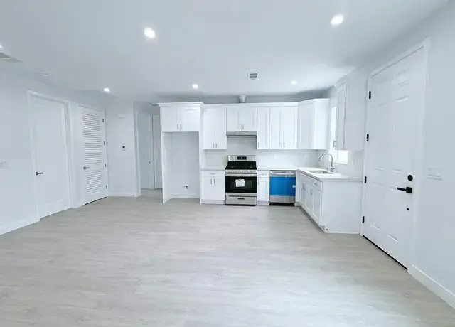 Photo of 15846 Hayland St, La Puente, CA 91744