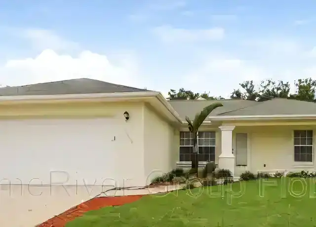 Property at 2914 46th St SW, Lehigh Acres, FL, 33976, 3 beds, 2 baths, [object Object]