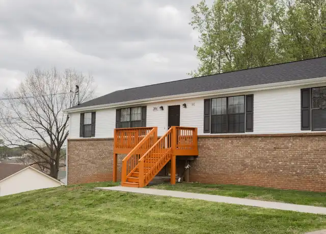 Property at 284 Rue Le Mans Dr Unit D, Clarksville, TN, 37042, 2 beds, 1 bath, [object Object]